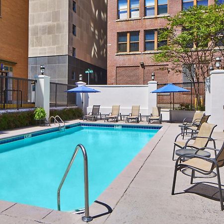 Springhill Suites Memphis Downtown Eksteriør bilde
