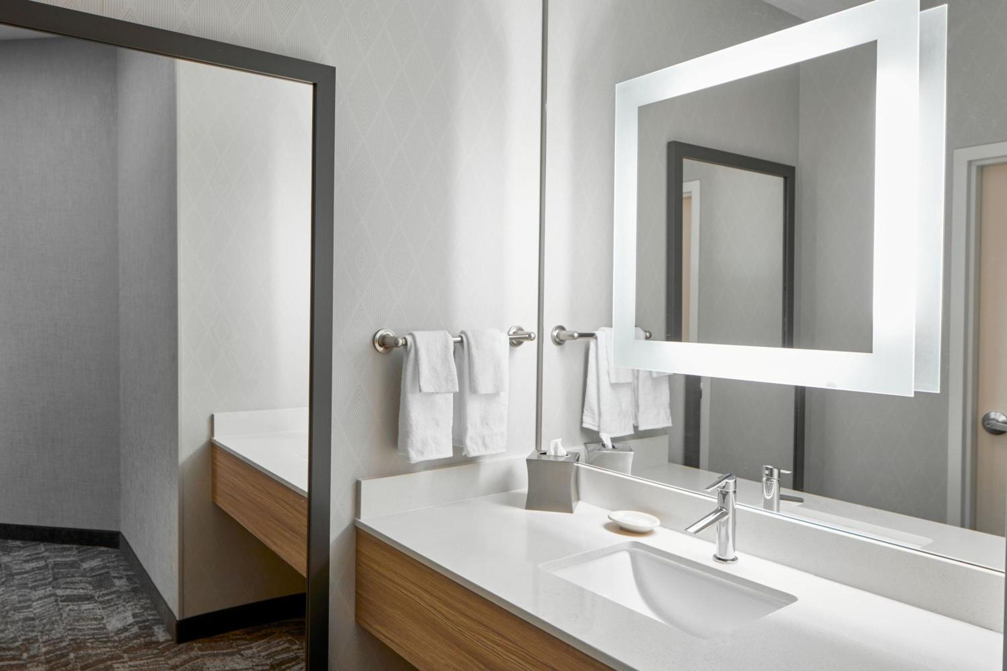 Springhill Suites Memphis Downtown Eksteriør bilde