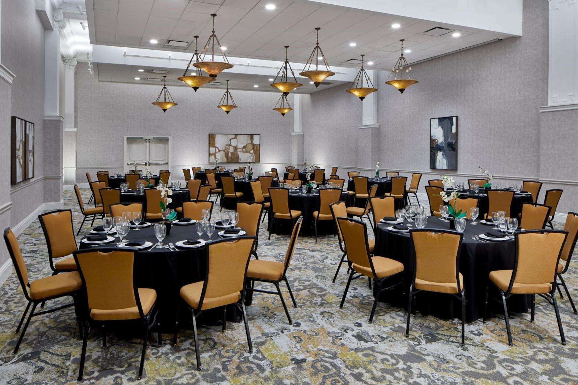 Springhill Suites Memphis Downtown Eksteriør bilde