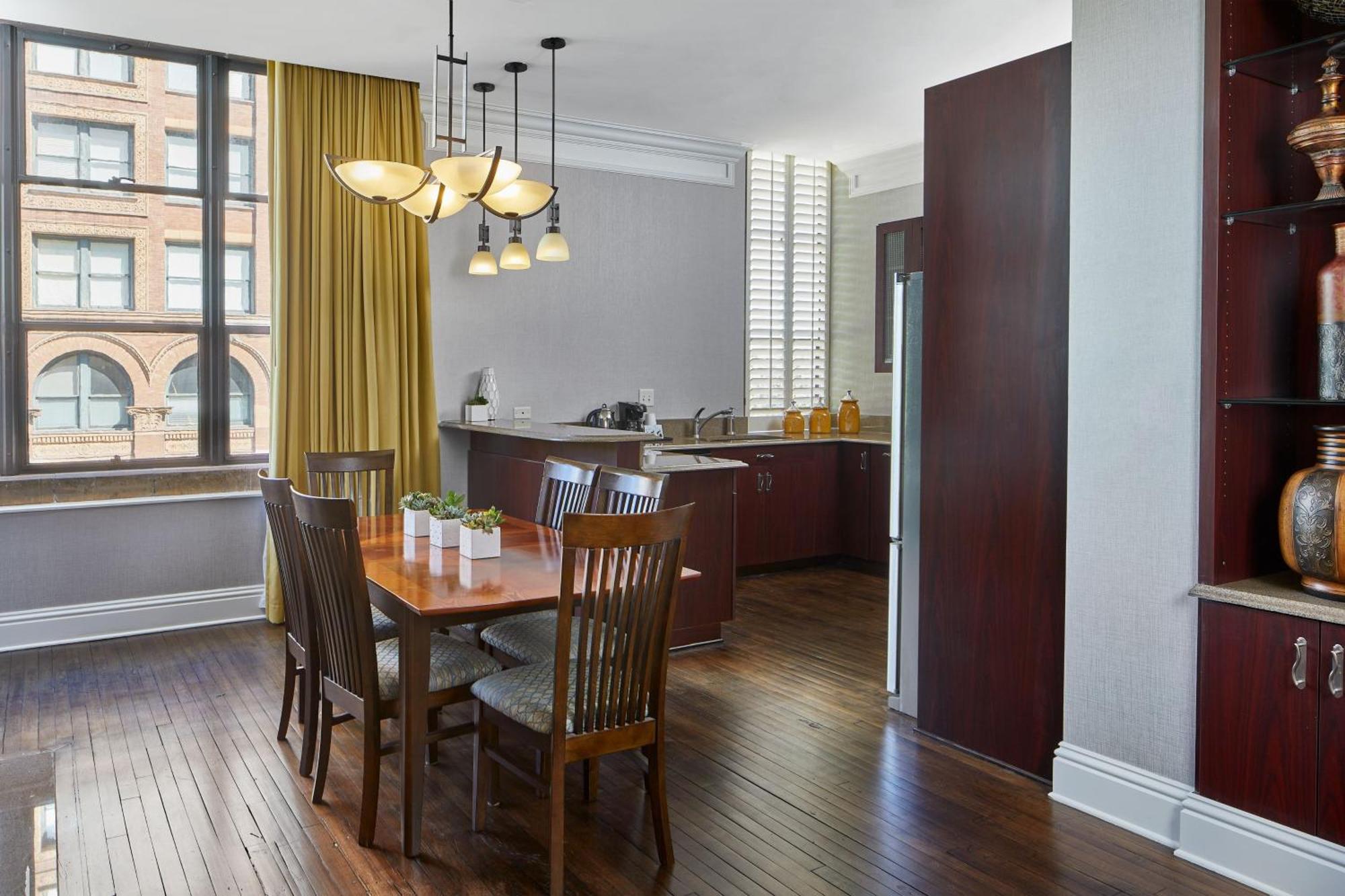 Springhill Suites Memphis Downtown Eksteriør bilde