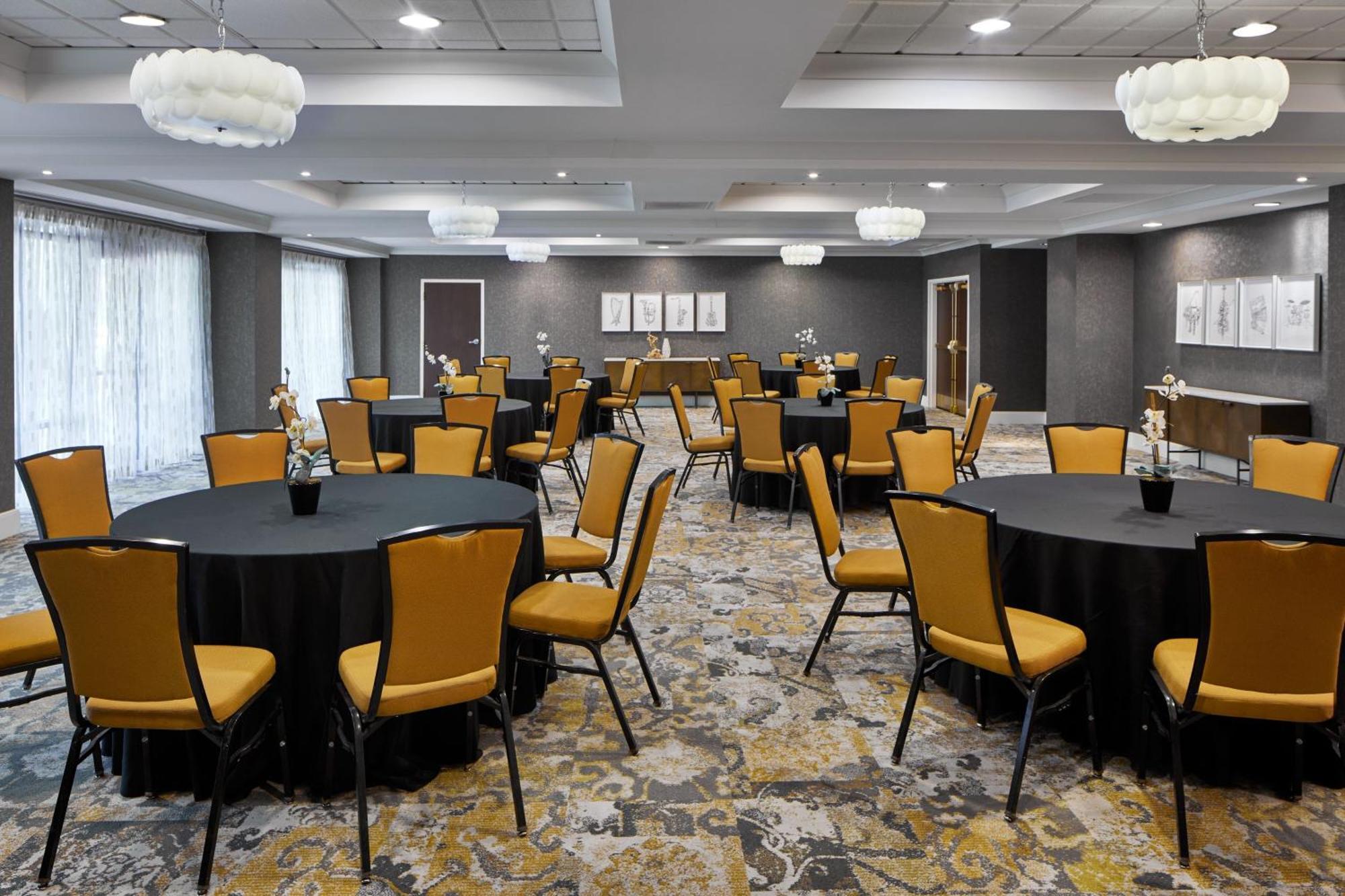 Springhill Suites Memphis Downtown Eksteriør bilde