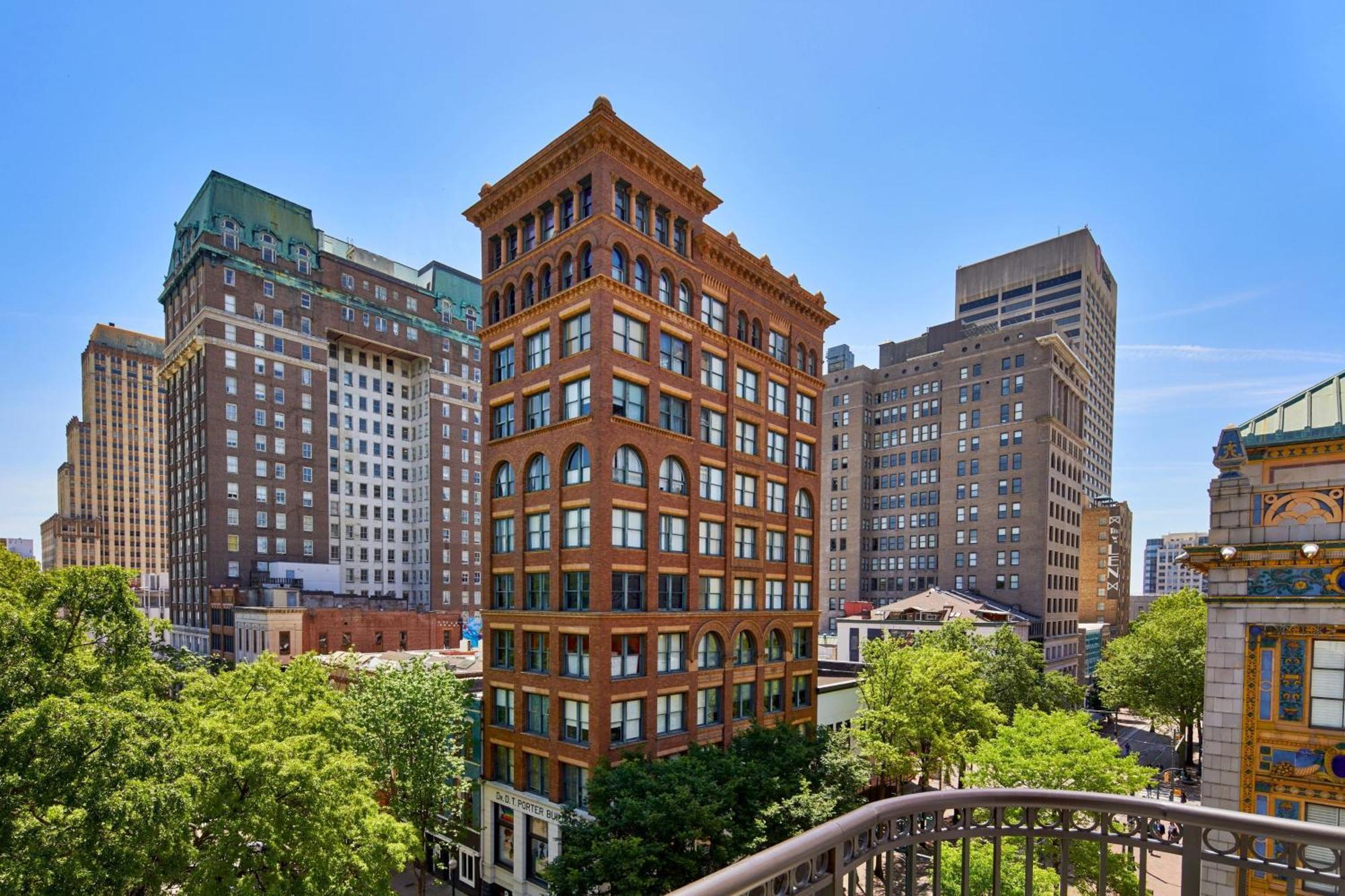 Springhill Suites Memphis Downtown Eksteriør bilde